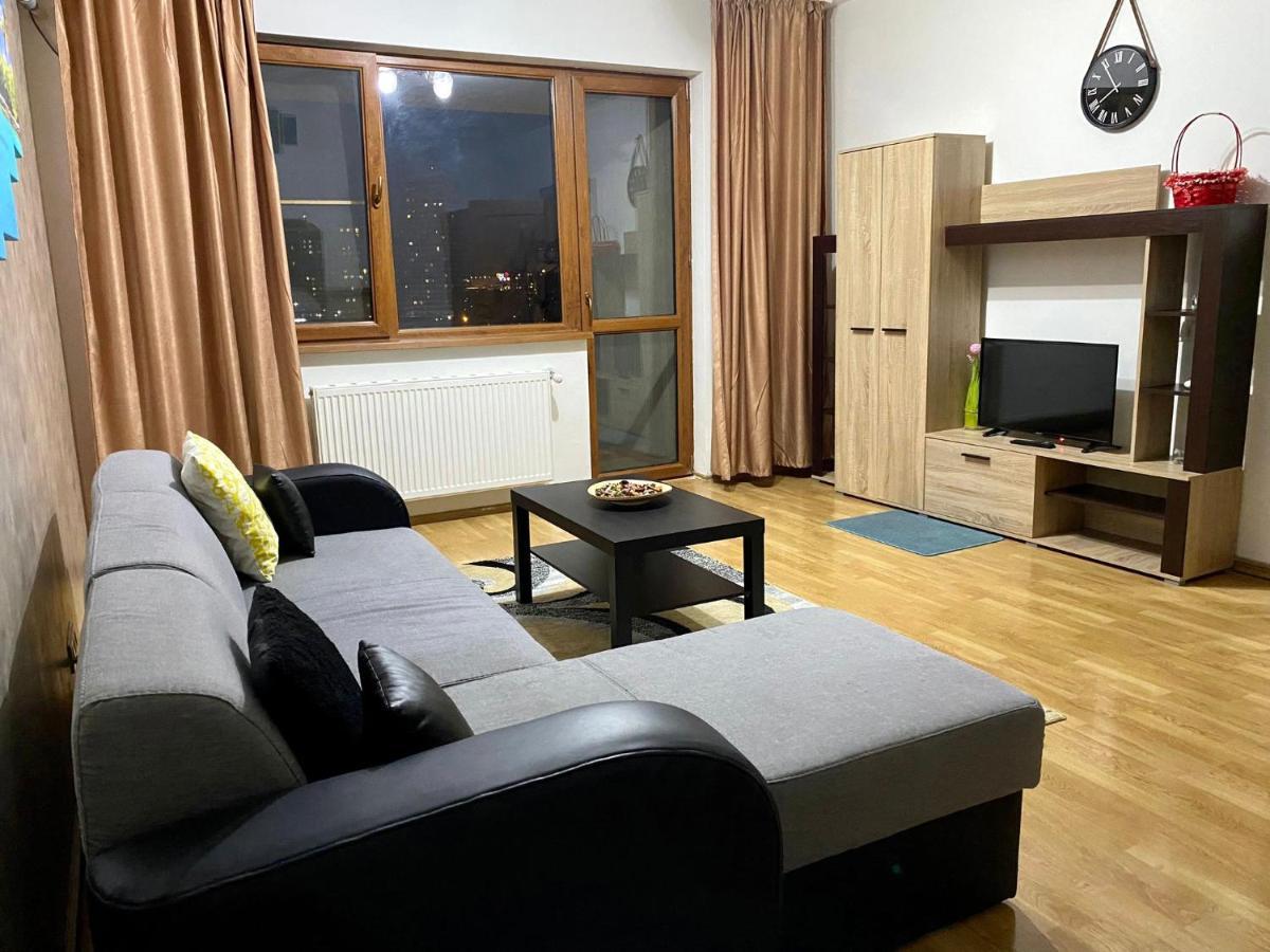 Sky Modern 1 Bedroom Apt W Free Parking Bucureşti Ngoại thất bức ảnh